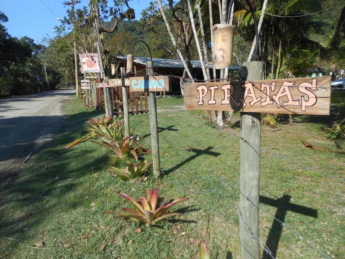 Piratas Cabanas Camping Bar Parati-Mirim Kültér fotó