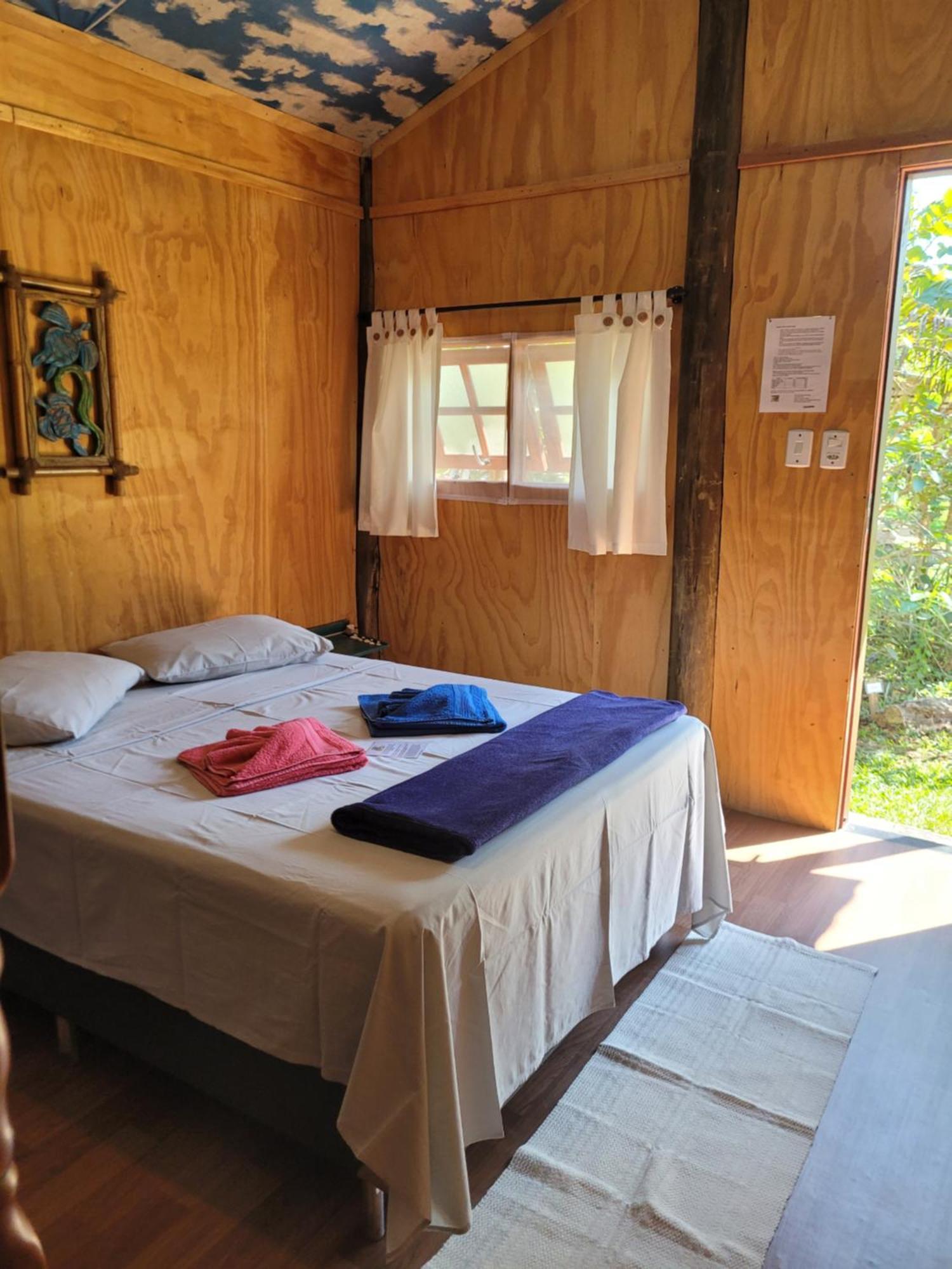 Piratas Cabanas Camping Bar Parati-Mirim Kültér fotó